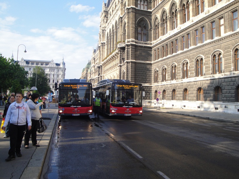 1_Busshuttle 3