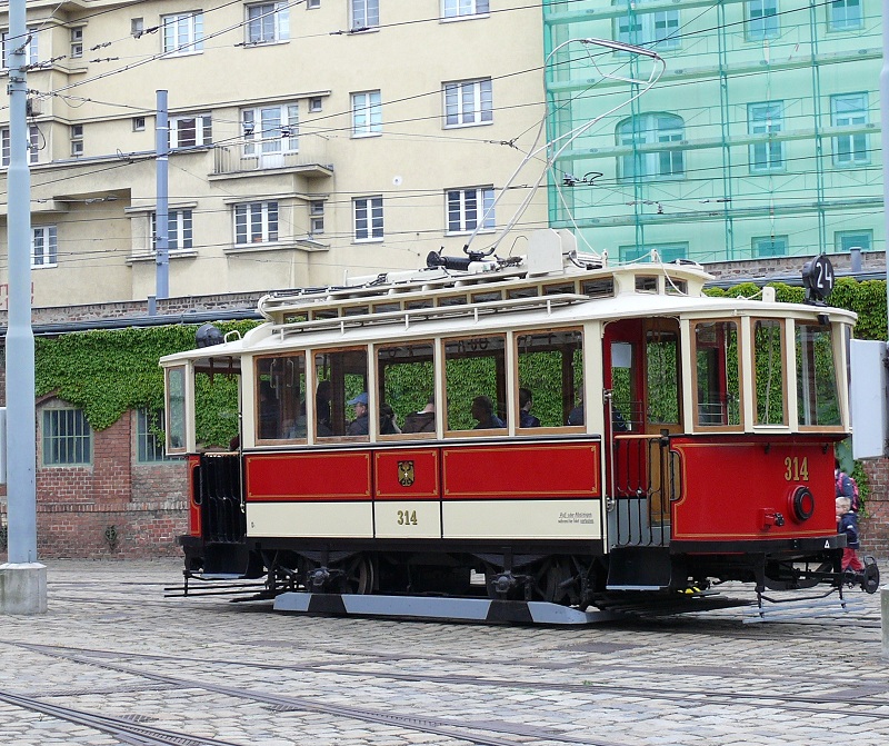 Oldtimer Straßenbahn im Wiener Straßenbahnmuseum