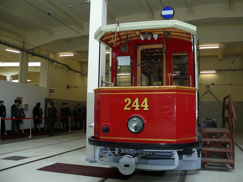 Oldtimer Straßenbahn im Wiener Straßenbahnmuseum