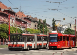 6638 - Linie 201 & Tatra K2S 7134 - Linie 8