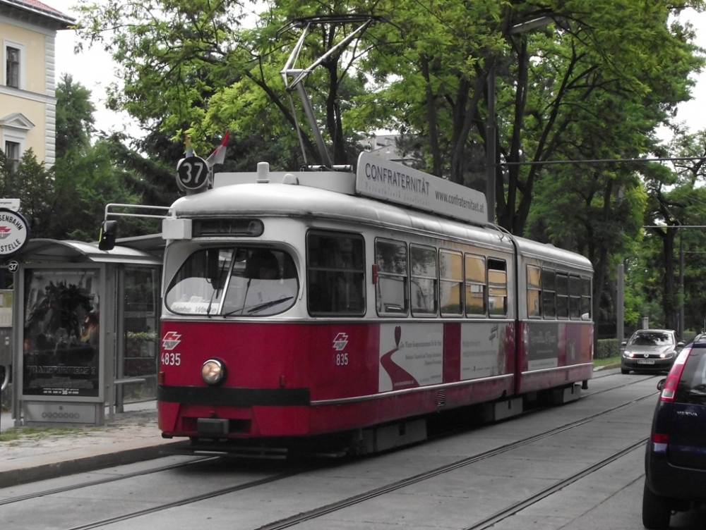 4835 - Linie 37