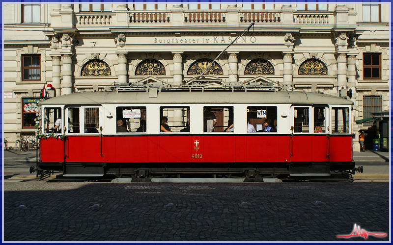 2011/07/16 | 4013 am Schwarzenbergplatz