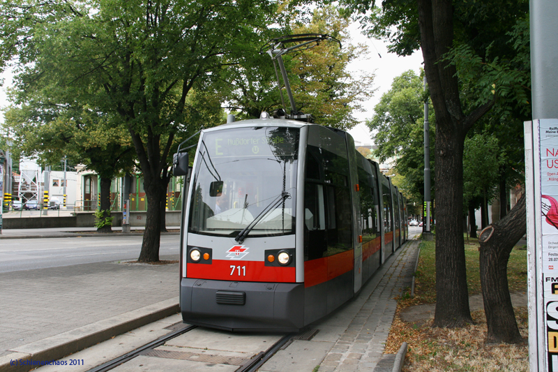 B1 711