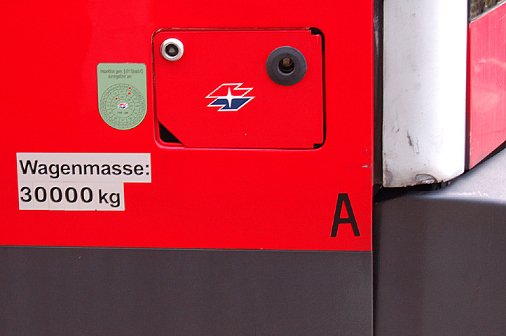 Neue "Bug-Deko" am A 21