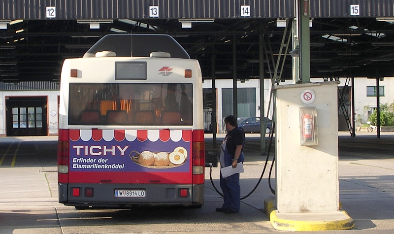 NL 205 M12 - 8914 - 002