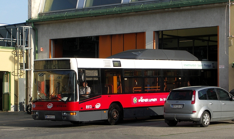 NL 205 M12 - 8913 - 002