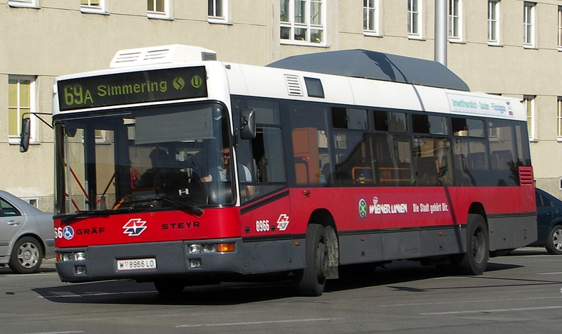 NL 205 M12 - 8966 - 002