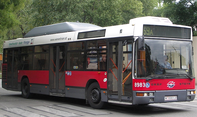 NL 205 M12 - 8983 - 001