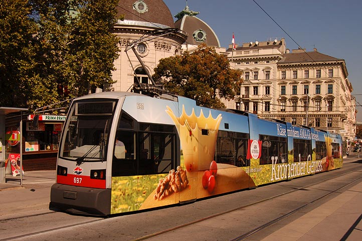 697 (AMA) - Bild 01