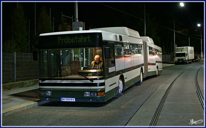 2011/10/15 | MAN NG 313 CNG (Vorführwagen) in der Billrothstraße - Bild 02