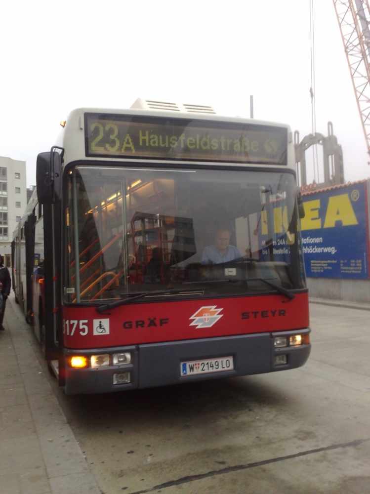 NG 235 M18 8175-Linie 23A