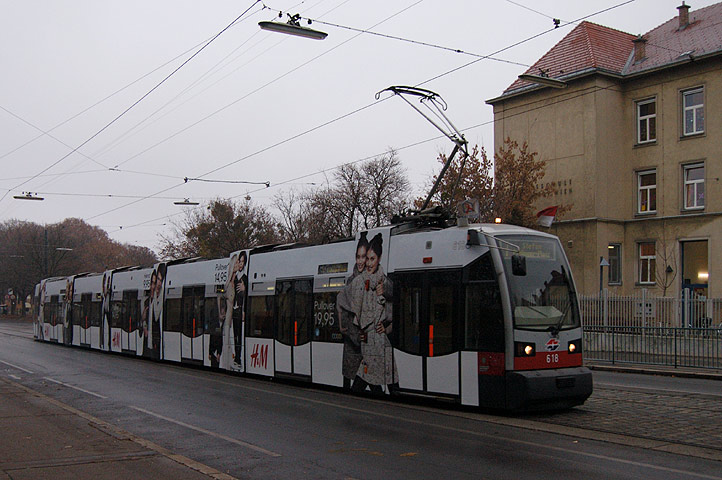 618 (H&M) - Bild 02