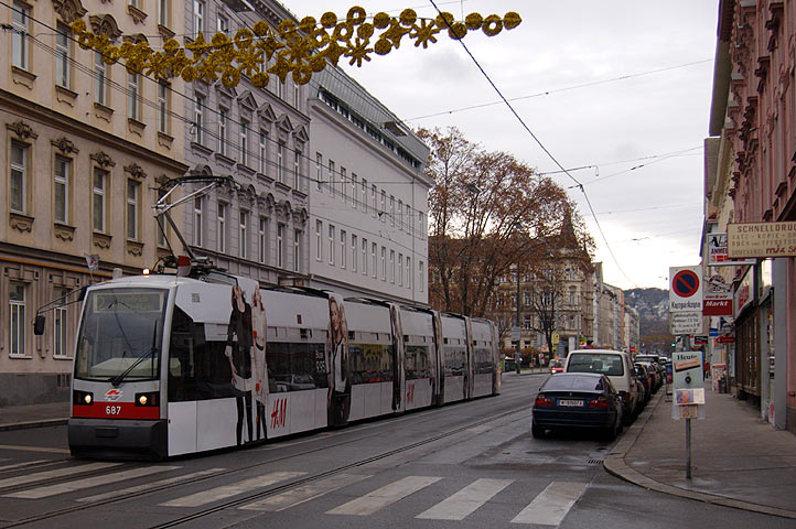 687 (H&M) - Bild 02