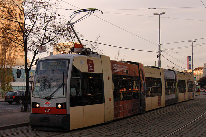 701 (Münze Österreich) - Bild 02