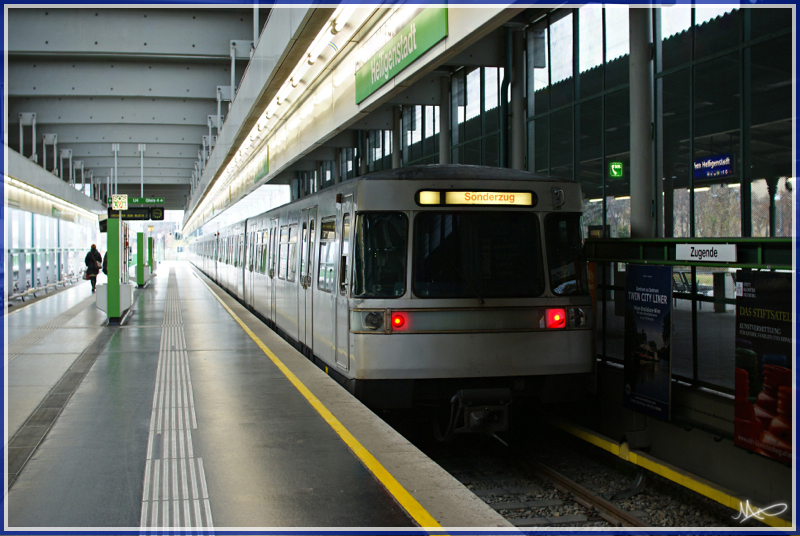 2011/11/29 | Ein 6-Wagen-Zug mit 2043+3043 an der Spitze in Heiligenstadt