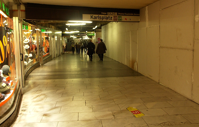 Karlsplatz-Passage 015