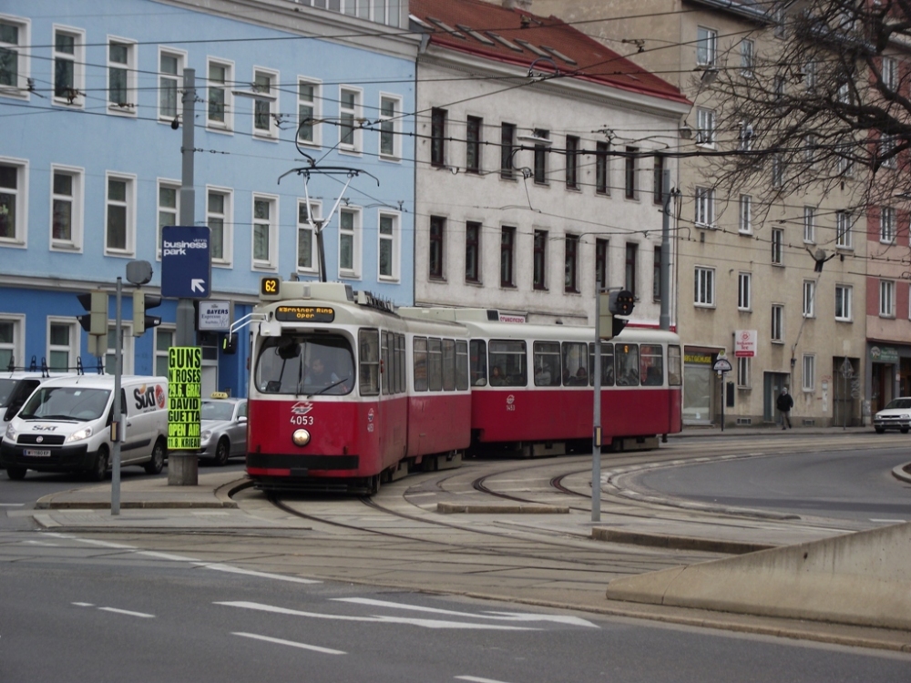 4053 - Linie 62