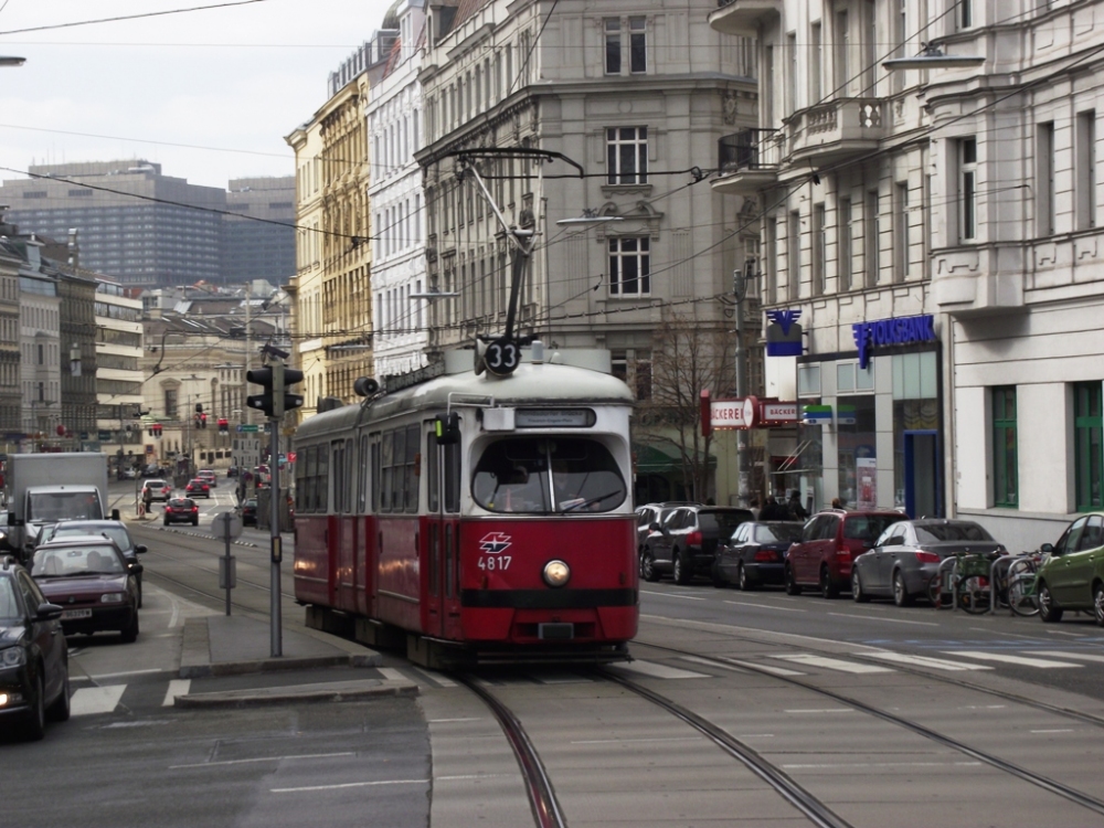 4817 - Linie 33