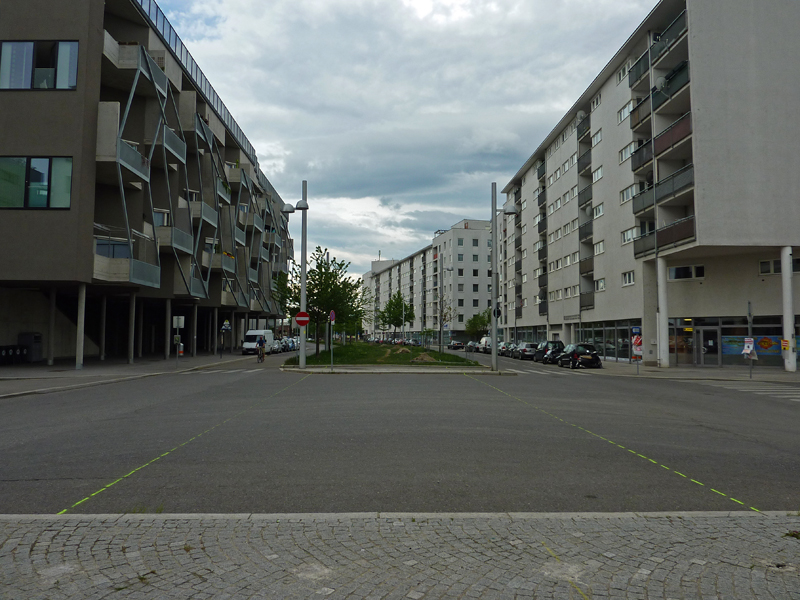 Tokiostraße06
