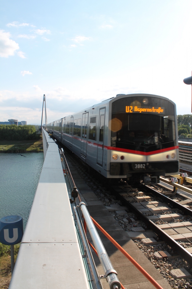 3881/3882