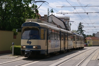 Guntramsdorf Lokalbahn Richtung Baden