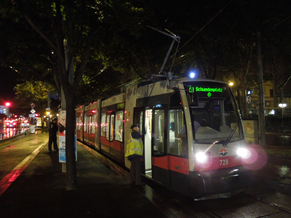 68er Nachtverkehr Postgasse/Schwedenplatz