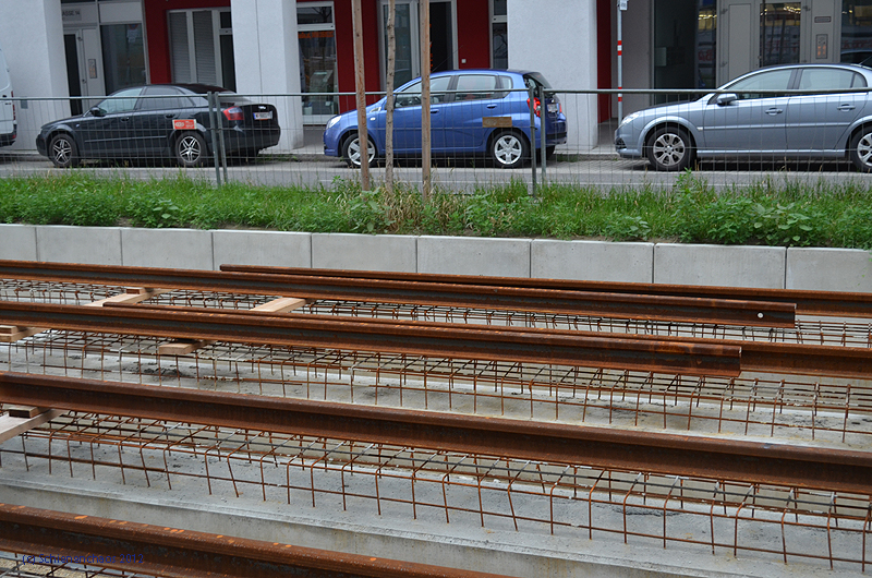 2012-07-20 _ Bauarbeiten Linie 25neu Tokiostraße