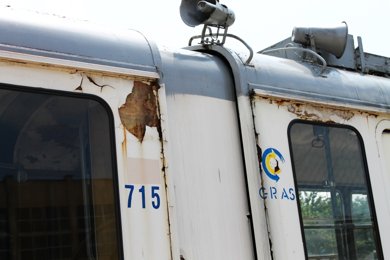 715 Rost