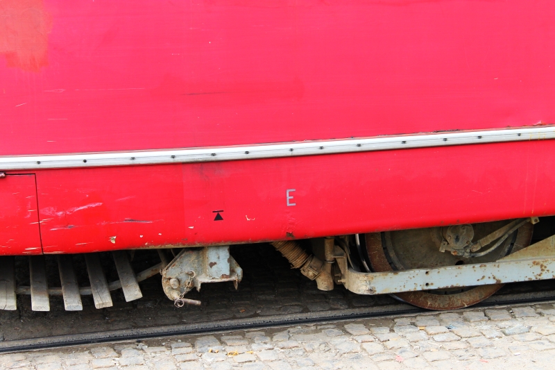 715 Detail