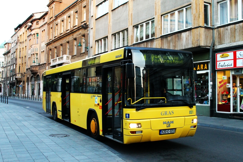 851 Dom Armije