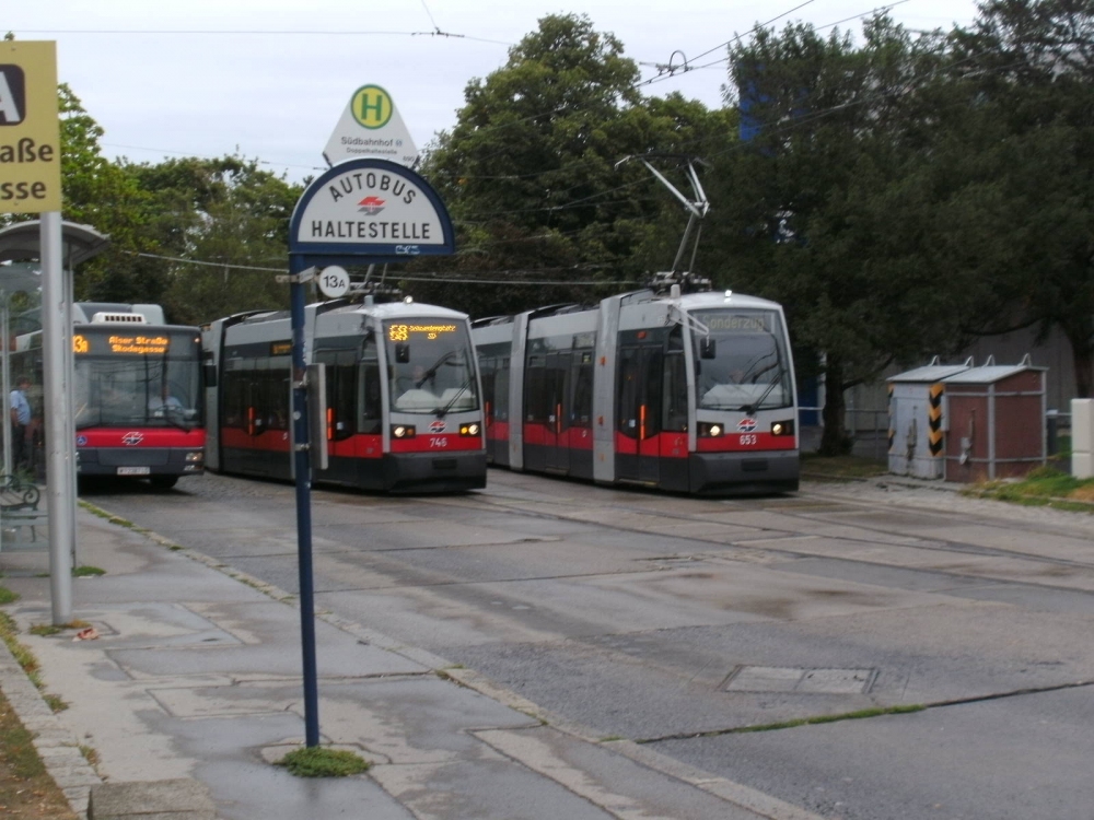 746 u 653