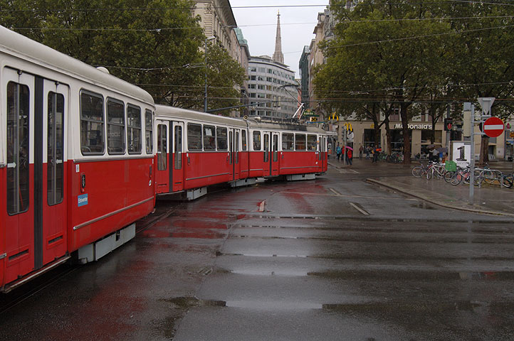 2er-Umleitung über Rechtsbogen Marienbrücke - Bild 02