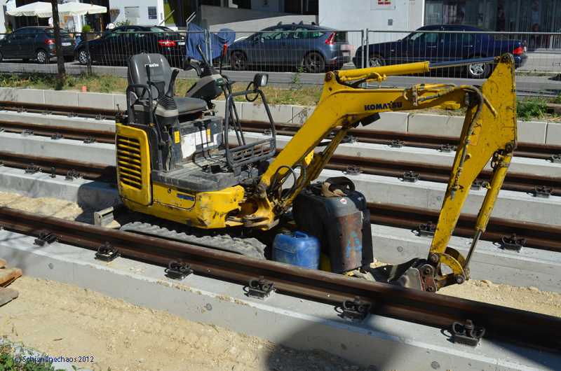 2012-09-09 _ Bauarbeiten Linie 25neu Tokiostraße