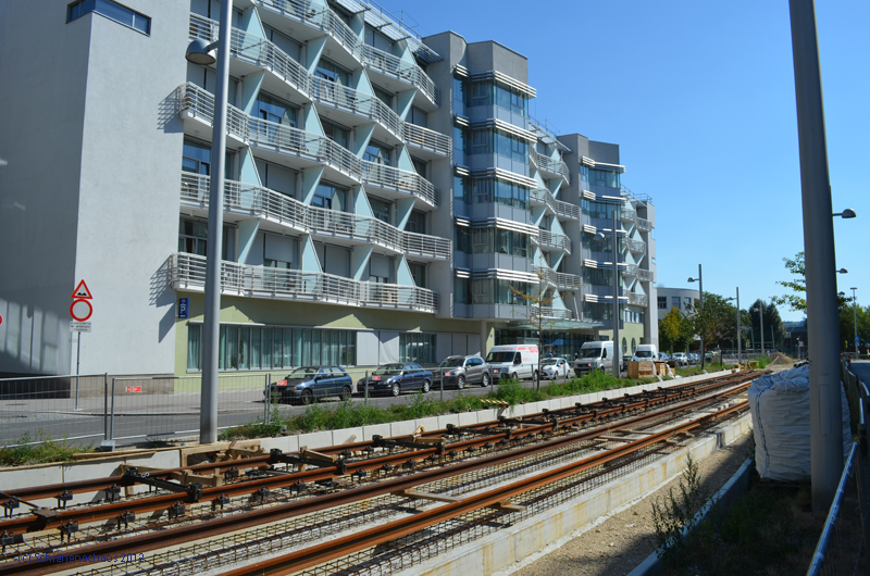 2012-09-09 _ Bauarbeiten Linie 25neu Tokiostraße