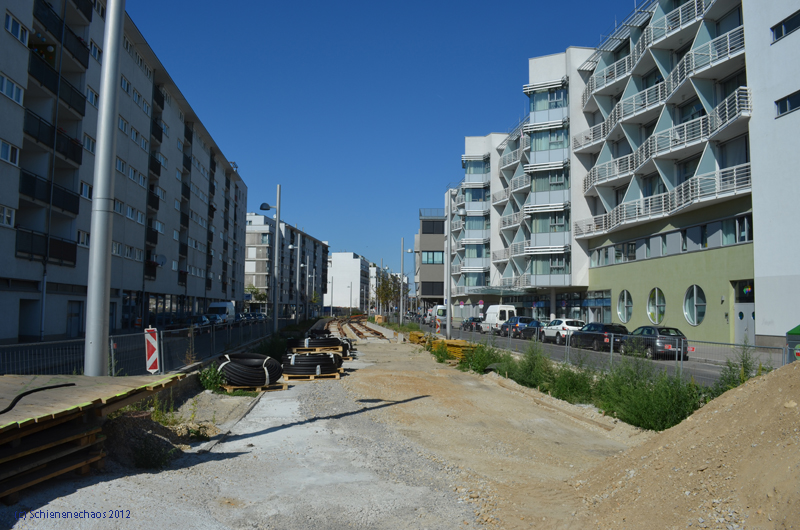 2012-09-09 _ Bauarbeiten Linie 25neu Tokiostraße