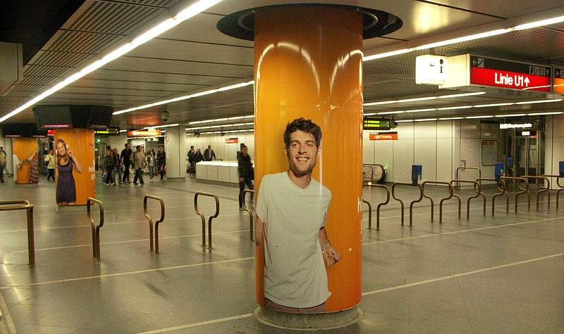 Station Branding - 008