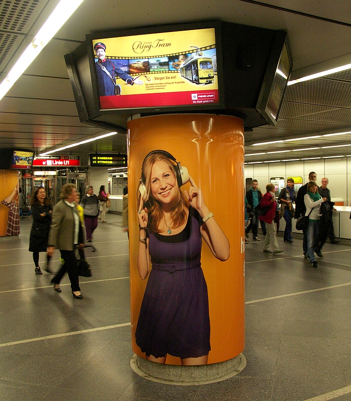 Station Branding - 009