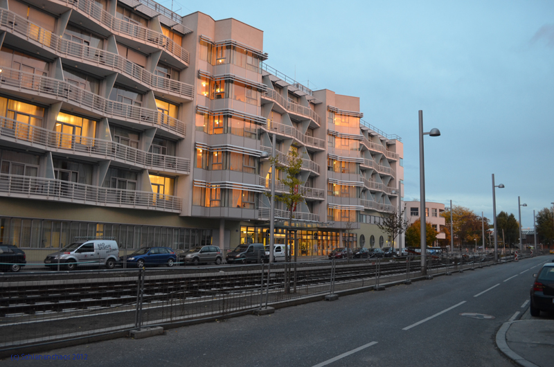 2012-10-28 _ Bauarbeiten Linie 25neu Tokiostraße