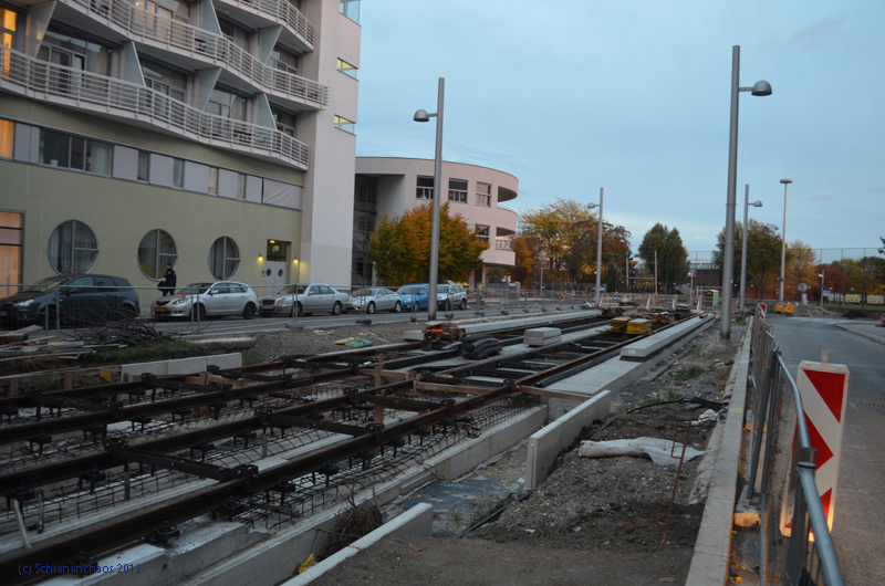 2012-10-28 _ Bauarbeiten Linie 25neu Tokiostraße