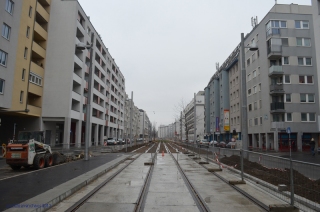 2012-11-23 _ Bauarbeiten Linie 25neu Tokiostraße