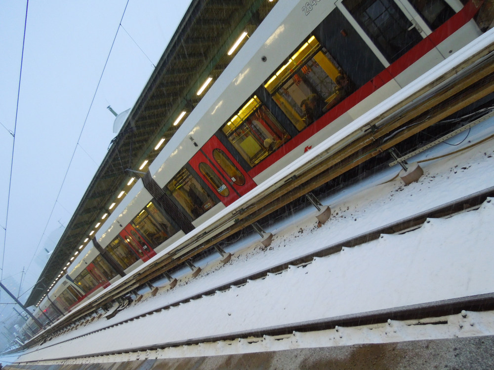 U6 Währinger Straße, Volksoper