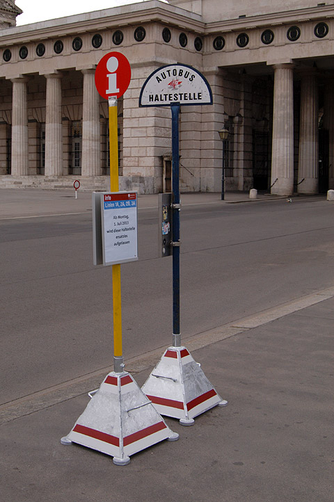 2A-Haltestelle Heldenplatz in den letzten Zügen