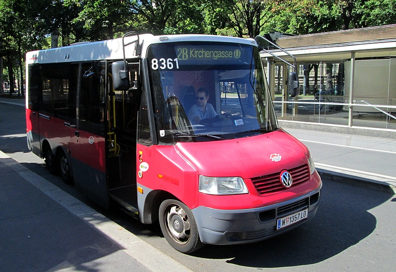 KB 235 - 8361 - 001
