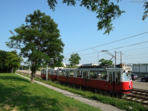 67er Schnellstraßenbahnstrecke 2013-06 05