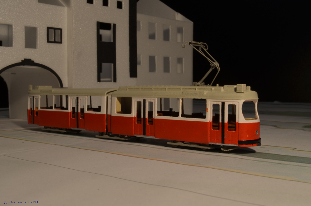 E2 4005