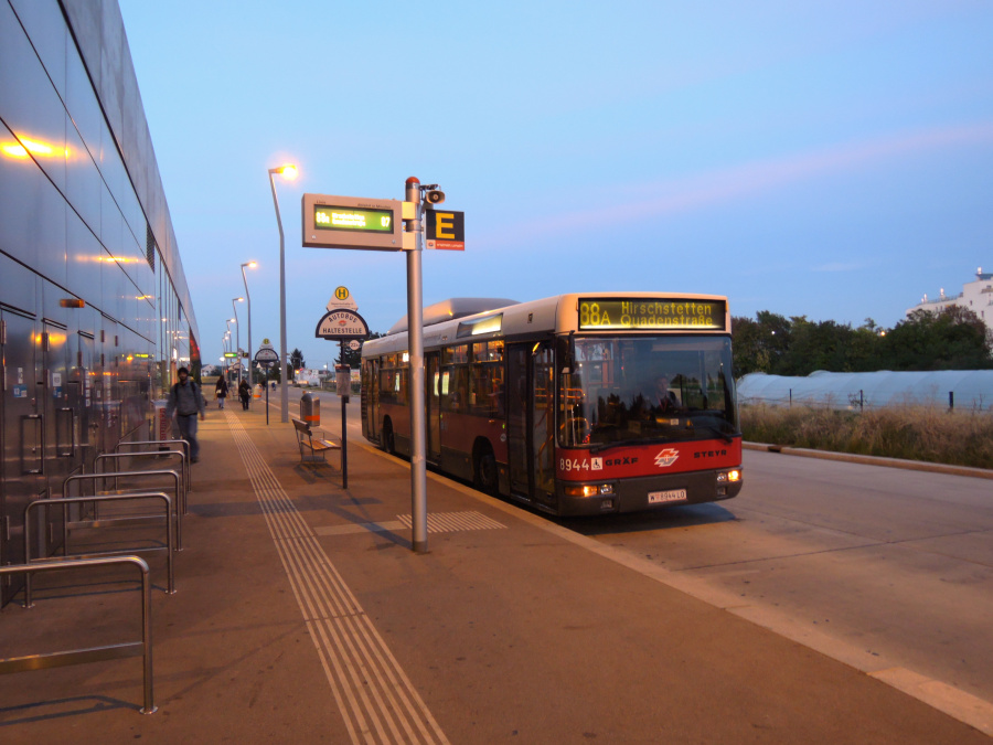 88A Aspernstraße
