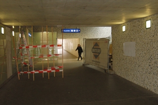 28.11.13.: Neugestaltete Haltestelle Vösendorf SCS - Bild 04