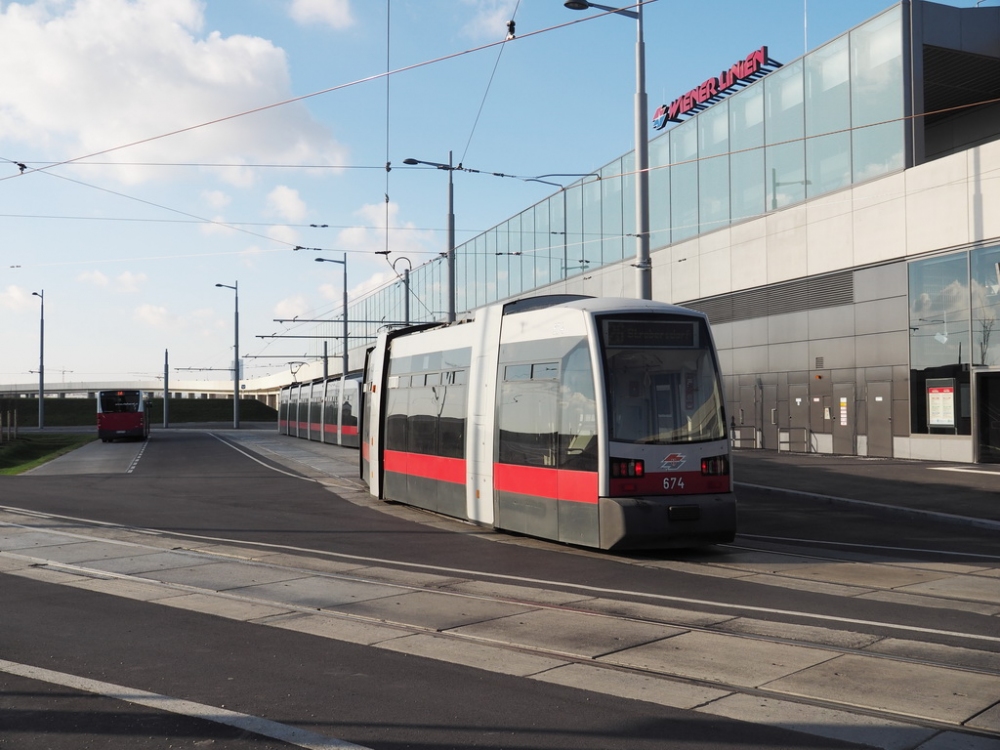 Hausfeldstrasse03