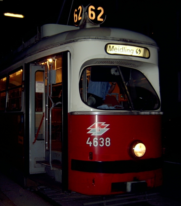 62 4638