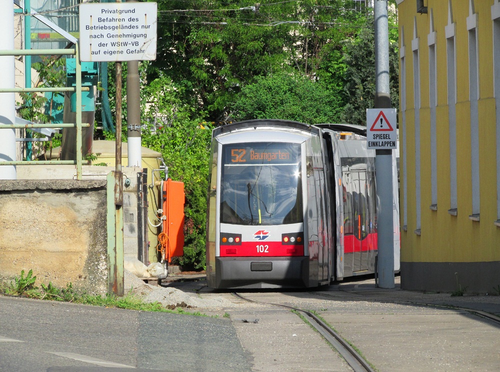 Bahnhof Rudolfsheim 5